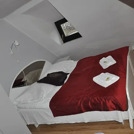 Nocleg ze śniadaniem Belwder *