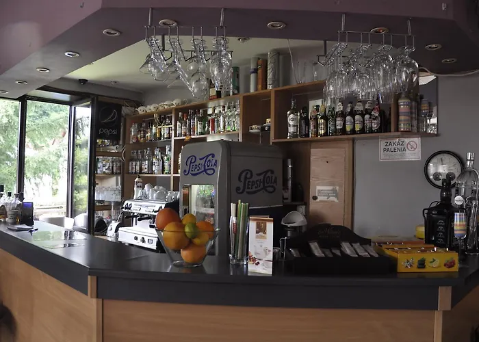 לינה וארוחת בוקר Belwder *