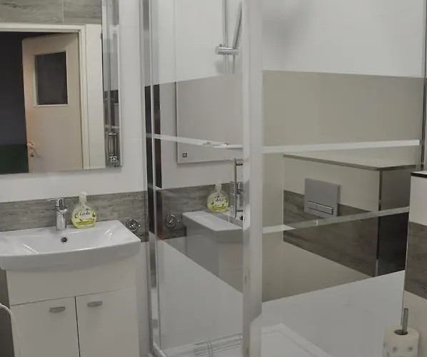 לינה וארוחת בוקר Belwder ויסלאו